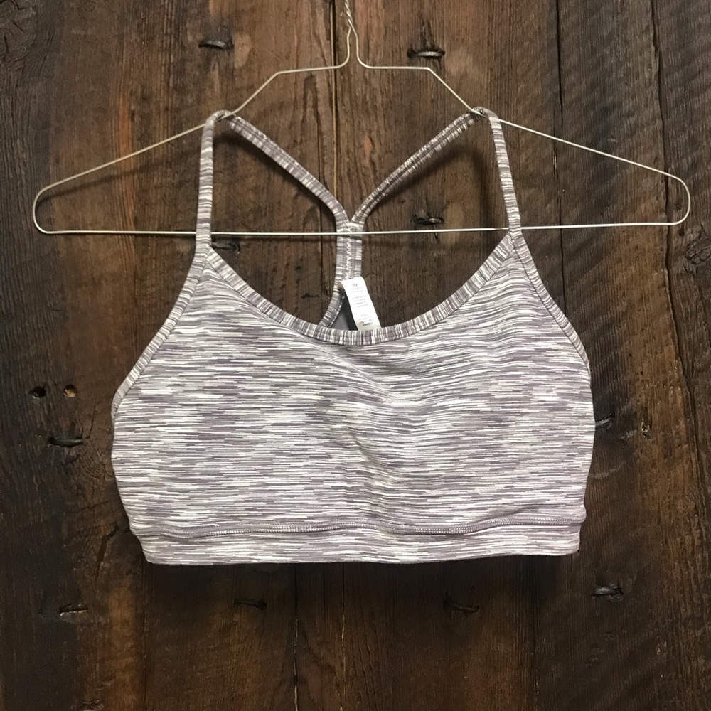 Lululemon sports bra
